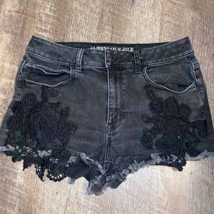 size 10 black American Eagle shorts